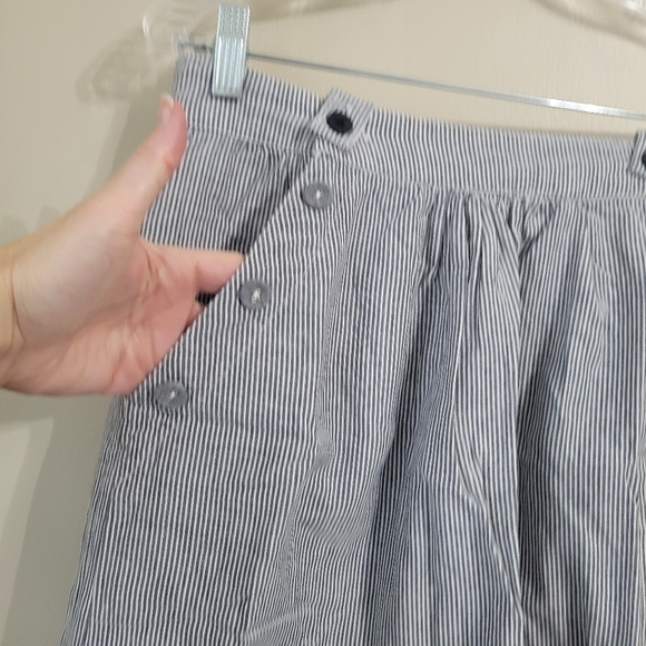 Vans Railroad Striped A-Line Mini Skirt Size Juniors 9 - Picture 2 of 11